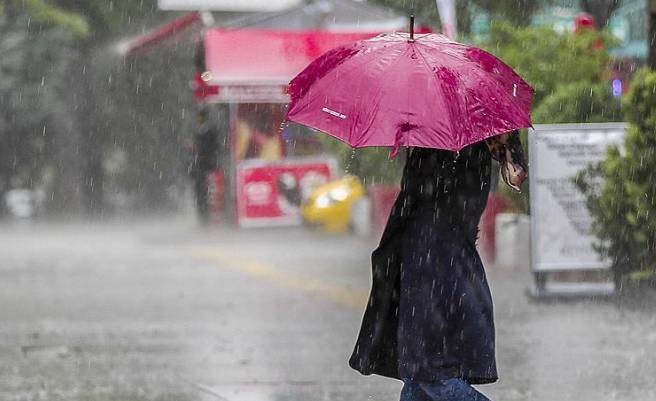 Önlemlerinizi alın! Meteoroloji'den 2 ile turuncu, 5 ile sarı kodlu uyarı 9